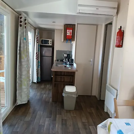 Camping Mobil-home En Pleine Nature La Boissiere-de-Montaigu