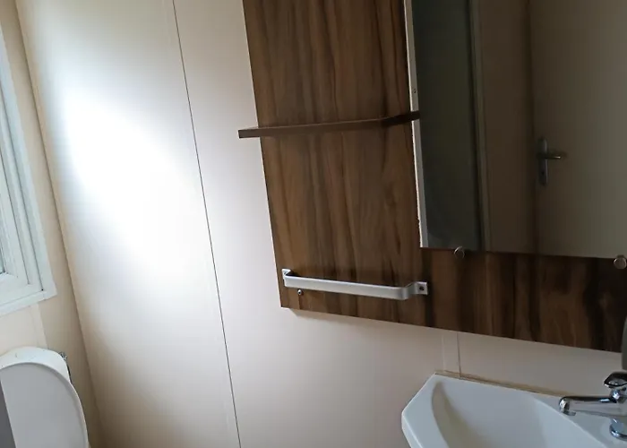 Camping Mobil-home En Pleine Nature La Boissiere-de-Montaigu